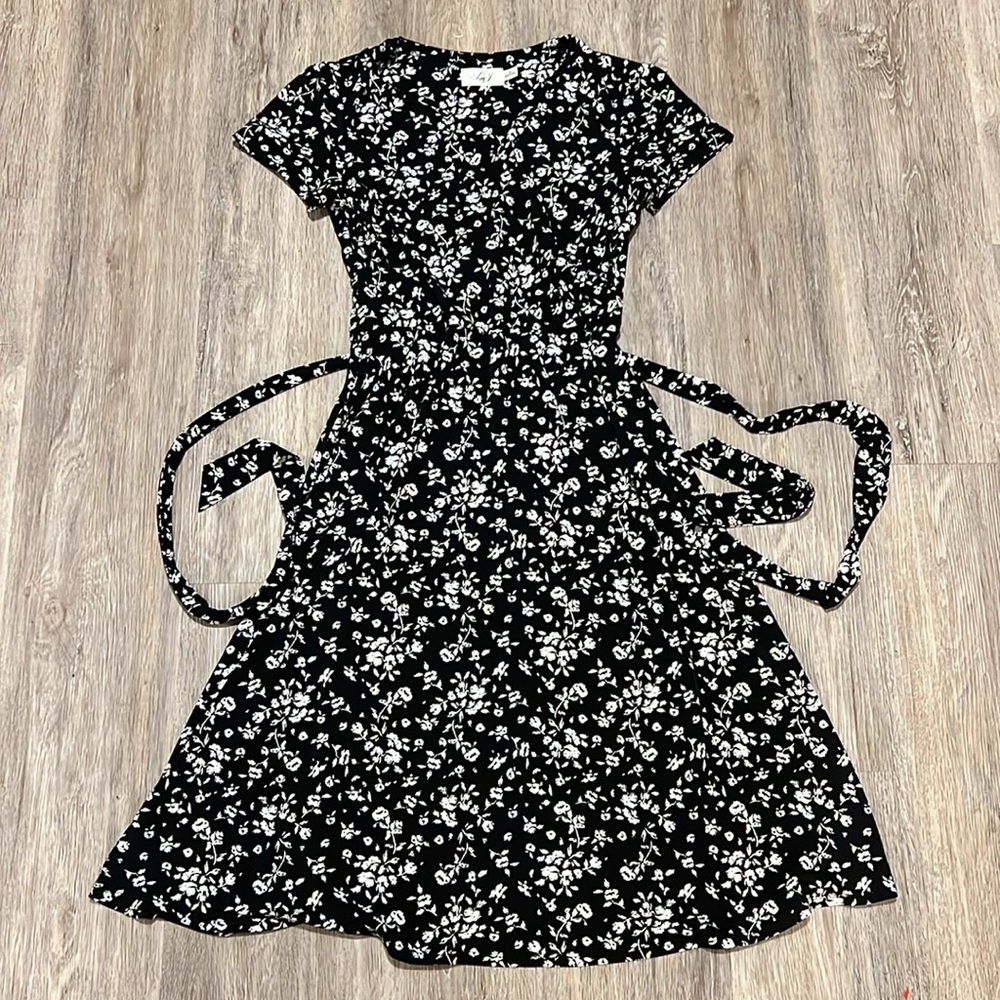 Eliza J Faux Wrap Floral Midi Dress - Picture 2 of 12